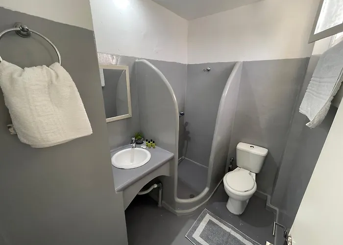 Sundreams Emporio (Santorini)