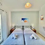 Sundreams Apartahotel Emporio (Santorini)