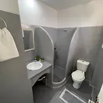 Sundreams Emporio (Santorini)