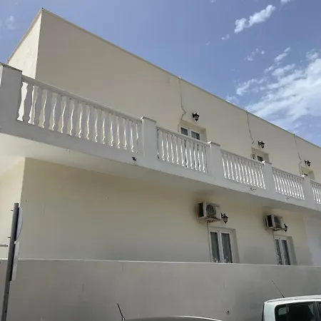 Sundreams 3* Emporio (Santorini)