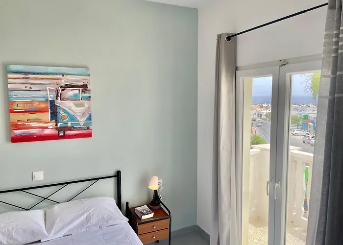 Sundreams 3* Emporio (Santorini)