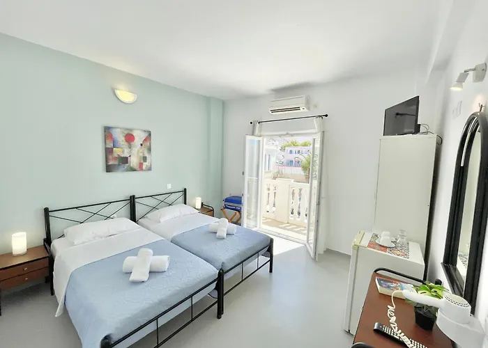 Sundreams Aparthotel Emporio (Santorini)