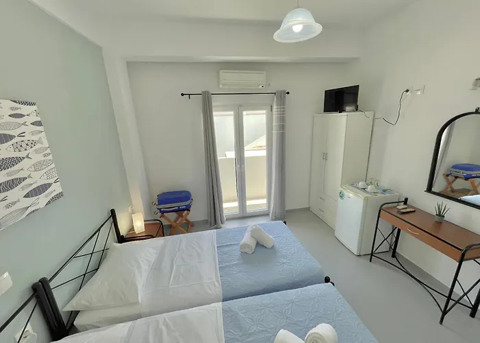 Sundreams Aparthotel Emporio (Santorini)