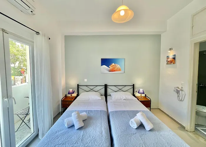 Sundreams Aparthotel Emporio (Santorini)